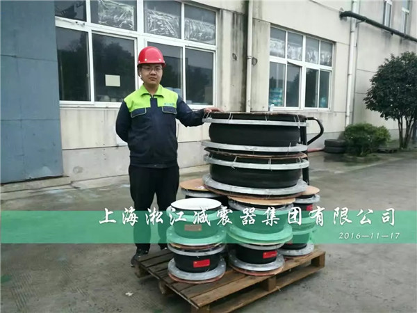 【常州】橡膠軟連接與配套法蘭安裝那些事