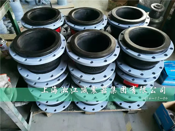 重慶某水泵房，直接準確訂購橡膠軟連接