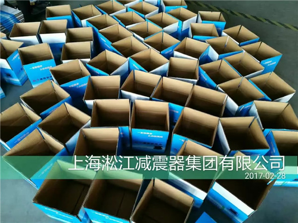 區(qū)分橡膠接頭質量材質好壞的兩種新手方法