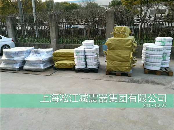 橡膠接頭使用壽命的注意事項