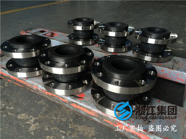 農(nóng)業(yè)灌溉系統(tǒng)DN80橡膠接頭，時(shí)刻公平對(duì)待