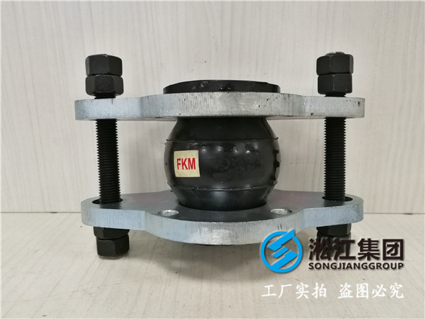 太陽能鍋爐廠家DN100橡膠接頭，.嚴(yán)謹(jǐn)?shù)目蛻? title=