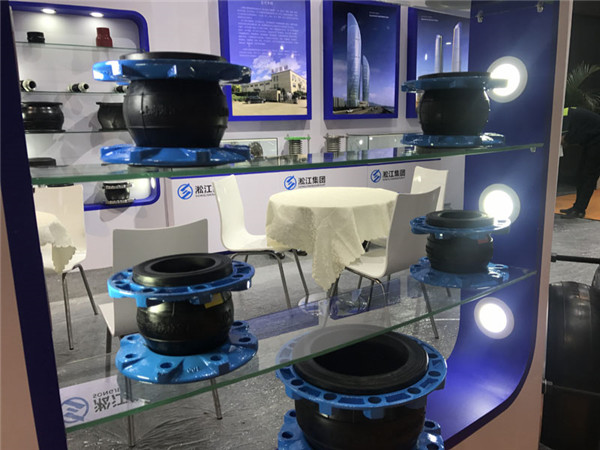 我要采購30只DN50的10Kg壓力柔性橡膠接頭，多少錢一只？