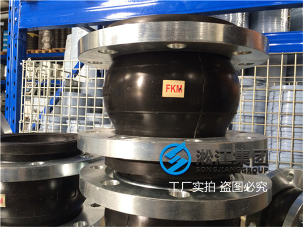 廣州＂DN150熱鍍鋅+氟橡膠軟連接＂綜合性能優(yōu)越